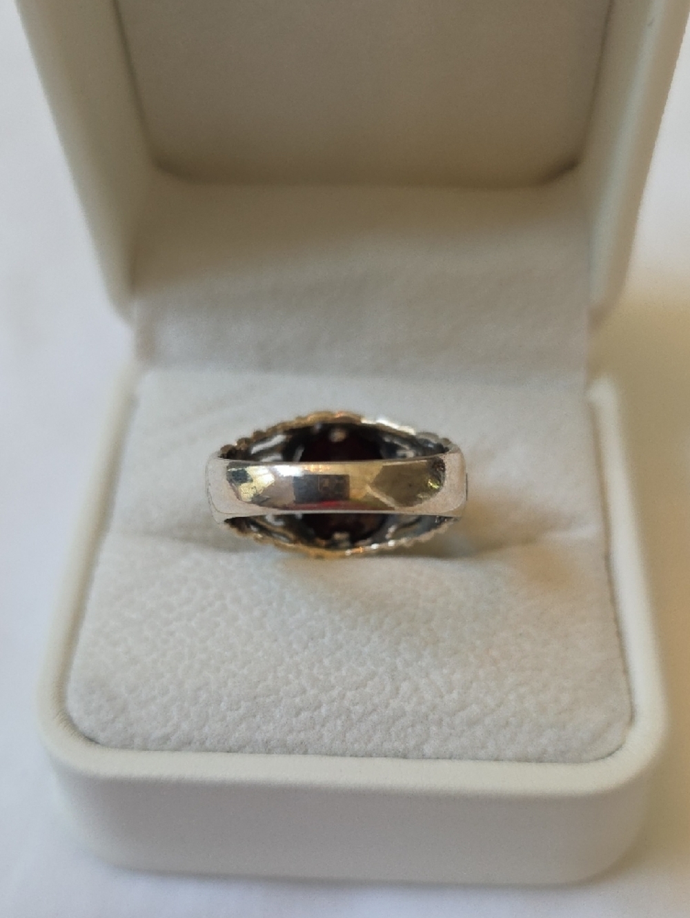 Sterling Silver Floral Ring with Dark Red Gemstone Size 8 - Picture 3 of 8